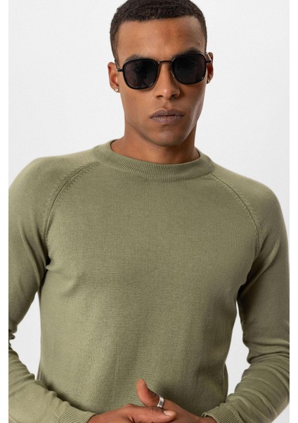 Haki Bisiklet Yaka Slim Fit Triko Kazak fırsatları