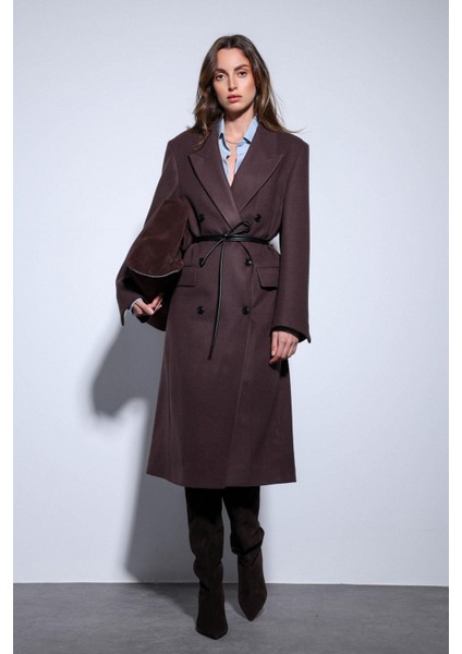 Kahve Kemerli Kruvaze Kadın Kaban modelleri