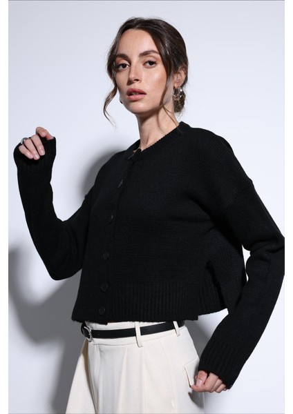 Siyah Yırtmaçlı Örgü Triko Kadın Kazak fırsatları