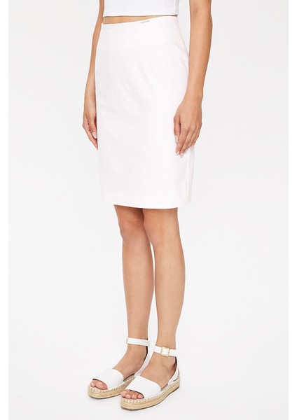 Puantiyeli Diz Üstü, Düz Dar Etek 81118 modelleri