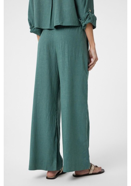 Yeşil Şerit Detaylı Kadın Pantolon indirimleri