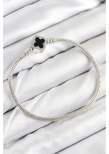 Bfs Pirinç Charm Zirkon Taşlı Yonca Model Gümüş Renk Kadın Bileklik