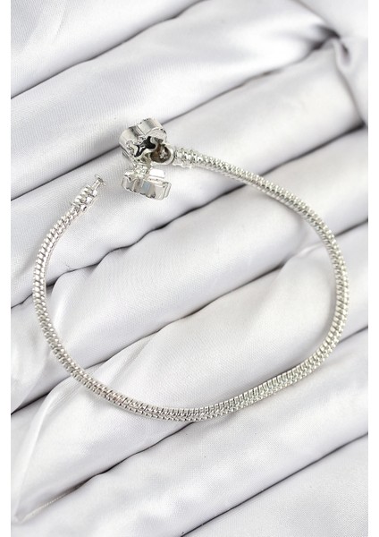 Bfs Pirinç Charm Zirkon Taşlı Yonca Model Gümüş Renk Kadın Bileklik fiyatları