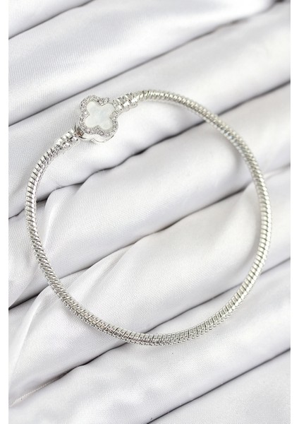 Bfs Pirinç Charm Zirkon Taşlı Yonca Model Gümüş Renk Kadın Bileklik