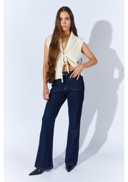 Kadın Ekru 8952 Gömlek Yaka Önü Bağlamali Sakal Yelek indirimleri