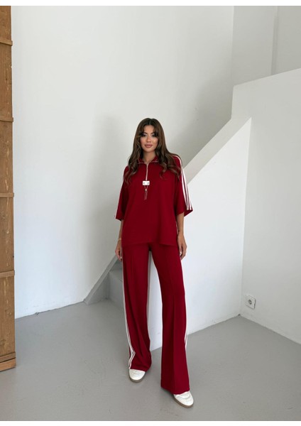 Buketli Kadın Şeritli Armalı Detaylı Kadın Eşofman Takım fırsatları