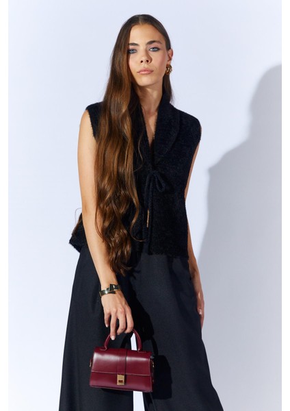 Kadın Siyah 8952 Gömlek Yaka Önü Bağlamali Sakal Yelek fiyatları