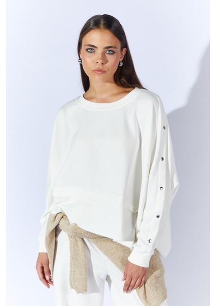 Kadın Ekru Bisiklet Yaka Kolları Çıtçıtlı Düşük Omuzlu Sweatshirt