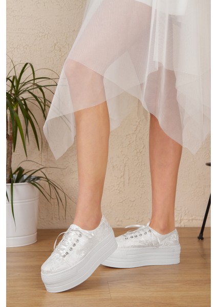 Beyaz Kadın Dolgu Topuklu Ayakkabı MIMY1501BEYAZ ÇINAR700E fiyatları