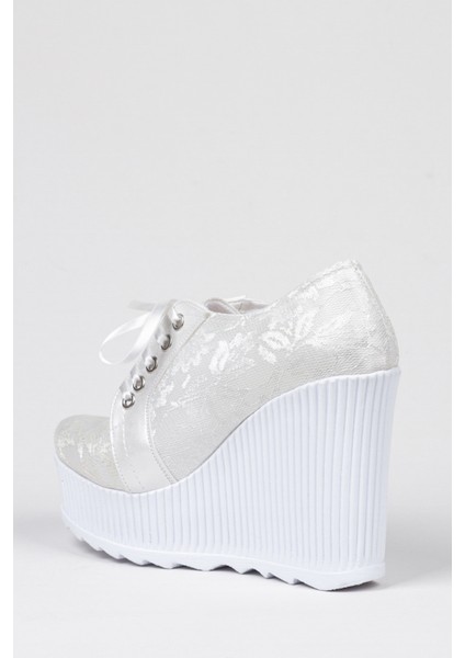 Beyaz Çınar Kadın Dolgu Topuklu Ayakkabı 1203MIMY900E modelleri