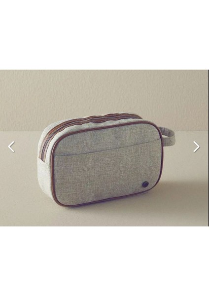 Şık Ekru Seyahat Çantası, 7,5X24X15 Cm, Hafif ve Kullanışlı Tasarım