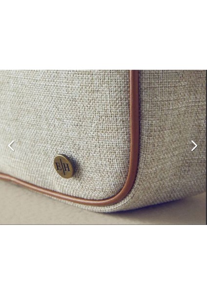 Şık Ekru Seyahat Çantası, 7,5X24X15 Cm, Hafif ve Kullanışlı Tasarım modelleri