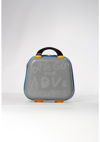 Gri Kadın Makyaj Çantası, Şık ve Kullanışlı Seyahat Aksesuarı