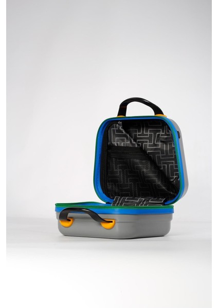 Gri Kadın Makyaj Çantası, Şık ve Kullanışlı Seyahat Aksesuarı fiyatları