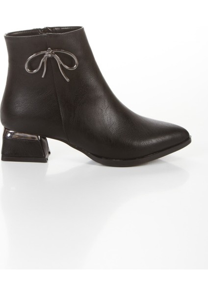 Kadın Siyah Kısa Yan Tokalı Kalın Topuklu Sivri Burunlu Bot Cnr1 indirimleri