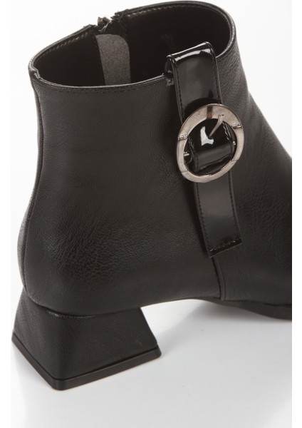 Kadın Siyah Kısa Yan Tokalı Kalın Topuklu Sivri Burunlu Bot Cnr fırsatları