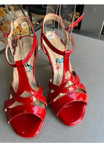 Kırmızı Rugan Mirada Model 13 Pont(8,5 Cm) Tango, Dans ve Salon Ayakkabısı fırsatları