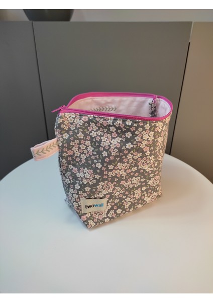 Çiçek Desenli Nakış Detaylı Şık Makyaj Çantası, Pratik ve Şık Tasarım indirimleri