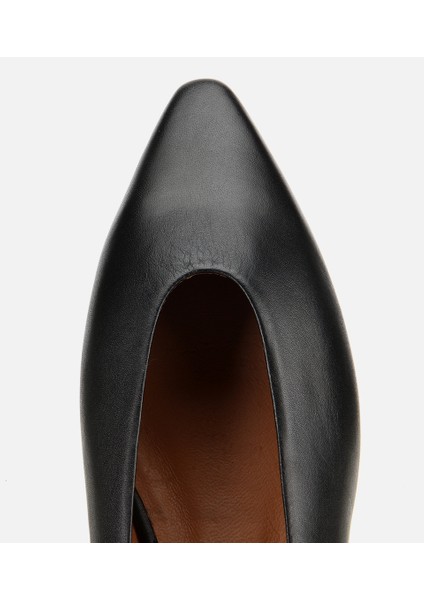 01AYH312460A100 KADIN Deri Siyah Yumuşak Dokulu Babet indirimleri