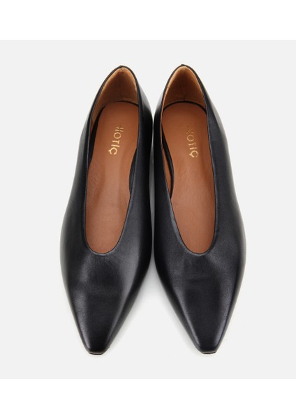 01AYH312460A100 KADIN Deri Siyah Yumuşak Dokulu Babet