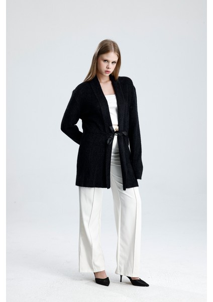 Önü Kurdele Bağlamalı Şal Yaka Hırka indirimleri