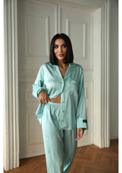 Kadın Su Yeşili Saten Uzun Pijama Takımı fırsatları