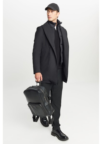 Standart Fit Normal Kesim Geniş Kırlangıç Yaka Yan Cepli Kaban fiyatları