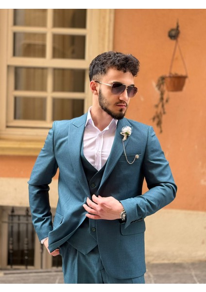 Slim Fit Yelekli Takım Elbise