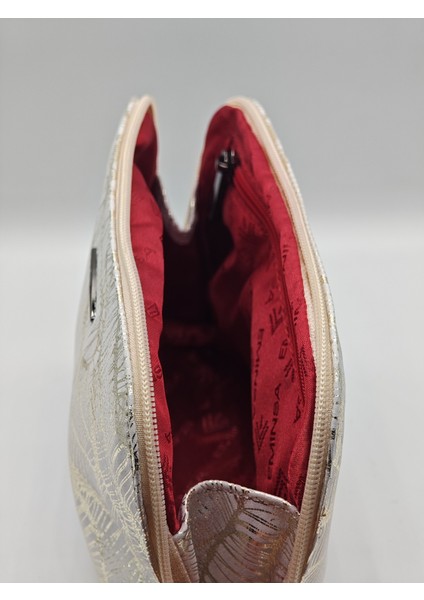 Beyaz Altın Desenli Hakiki Deri Makyaj Çantası, Kulplu ve Iç Cepli indirimleri