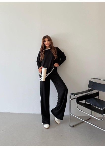 Buketli Kadın Eşofman Omzu Çizgi Detaylı Ikili Takım fırsatları