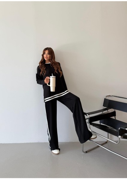 Buketli Kadın Eşofman Omzu Çizgi Detaylı Ikili Takım indirimleri