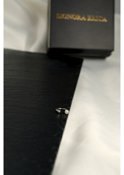 Biri Ucu Düz Bir Ucu Disko Topu Model Taşlı Hem Tragus Hem Kıkırdak Piercing