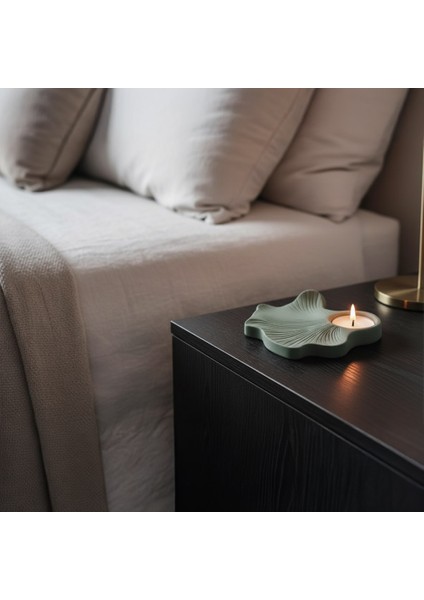 Monoleaf - Yaprak Desenli Mumluk fiyatları