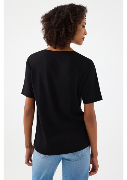 Kadın Tişört modelleri