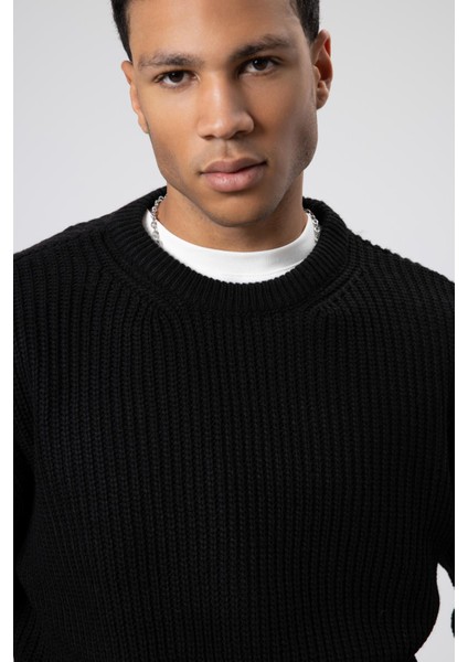 Bisiklet Yaka Oversize Triko Kazak Siyah fiyatları