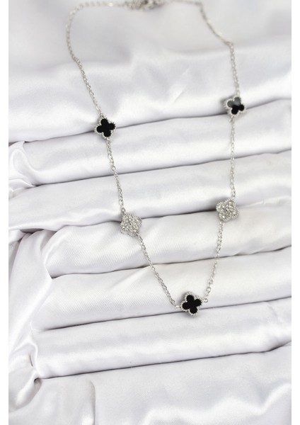 316L Çelik Zincir Gümüş Renk Siyah ve Zirkon Taşlı Baby Boy Yonca Kadın Kolye - Lisinya fiyatları