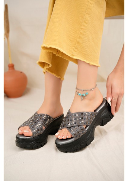 Liz Anatomik Ortopedik Taşlı Günlük Kadın Terlik fiyatları