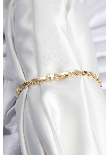 Pirinç Vıp Seri Gold Renk Sıralı Yıldız Model Kadın Bileklik - Lisinya fiyatları