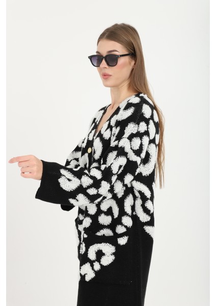 Kadın Teddy Pelüş Gold Düğmeli Havlu Desenli Yırtmaçlı (V) Cepli Yaka Uzun Hırka