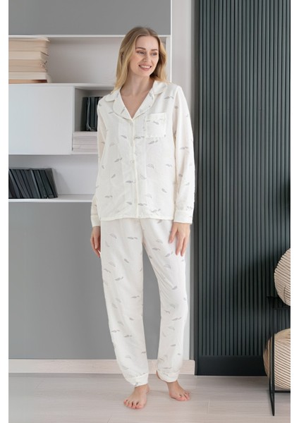 Kadın Uzun Kollu Düğmeli Yaprak Desenli Ekru Aerobin Pijama Takımı – Yazlık Ev Giyimi