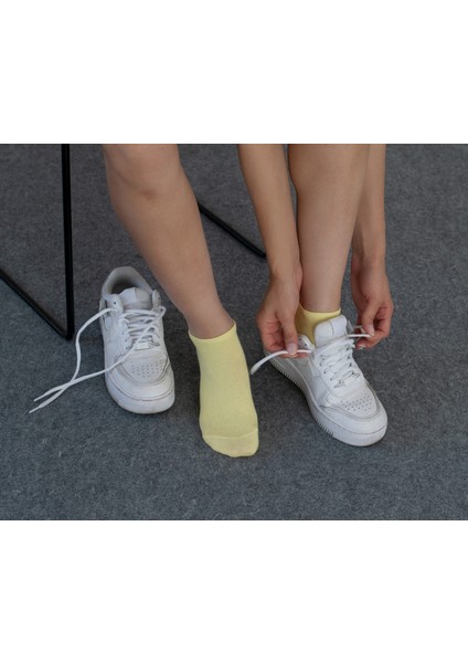 Pamuklu Bilek Boy Kadın Çorabı