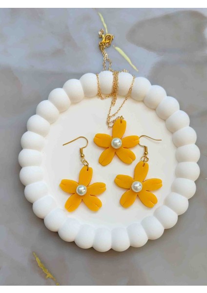 Yellow Daisy El Yapımı Incili Tasarım Sarı Papatya Küpe fiyatları