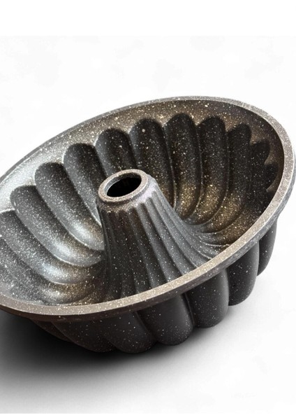 Granit Kaplama Yapışmaz Desenli Kek Kalıbı 25 cm – Döküm Kek Kalıbı