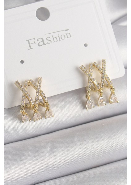 Pirinç Gold Renk Zirkon Taşlı x Model Sallantı Detay Kadın Küpe - TJ-BKP9872