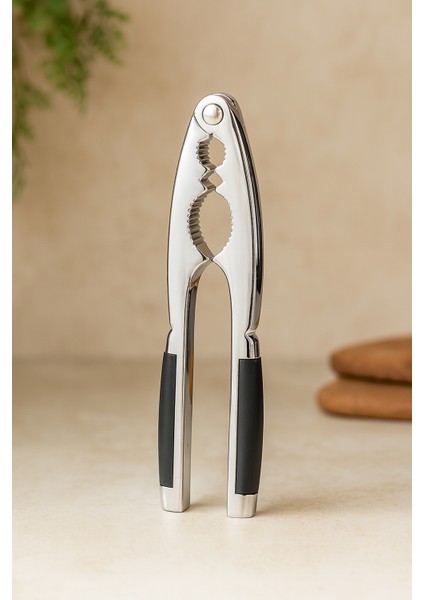 Metal Ceviz Kıracağı – Kauçuk Tutma Yerli | Fındık, Ceviz, Badem Için Ergonomik Kırıcı 722177