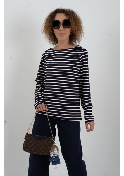 Lacivert Beyaz Çizgili Kayık Yaka Bluz