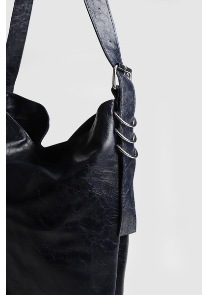 Lagraccio Paris Kadın Higgs Büyük Boy Kırışık Rugan Omuz Çantası Lacivert modelleri