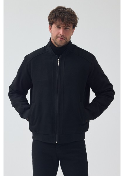 Erkek Standart Kalıp Fermuarlı Kapitone ve Kürklü Kaşe Kaban modelleri