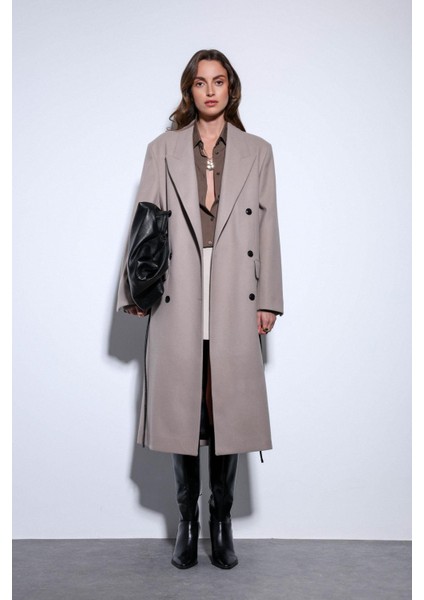 Taş Kemerli Kruvaze Kadın Kaban fiyatları