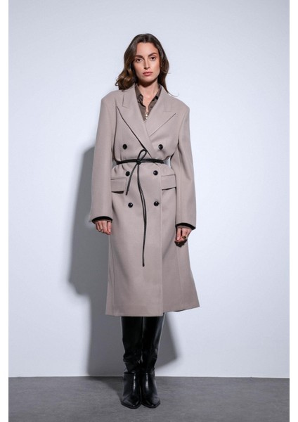 Taş Kemerli Kruvaze Kadın Kaban fırsatları